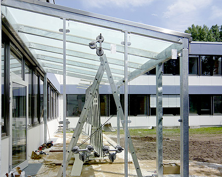 Edelstahlgeländer mit Glas